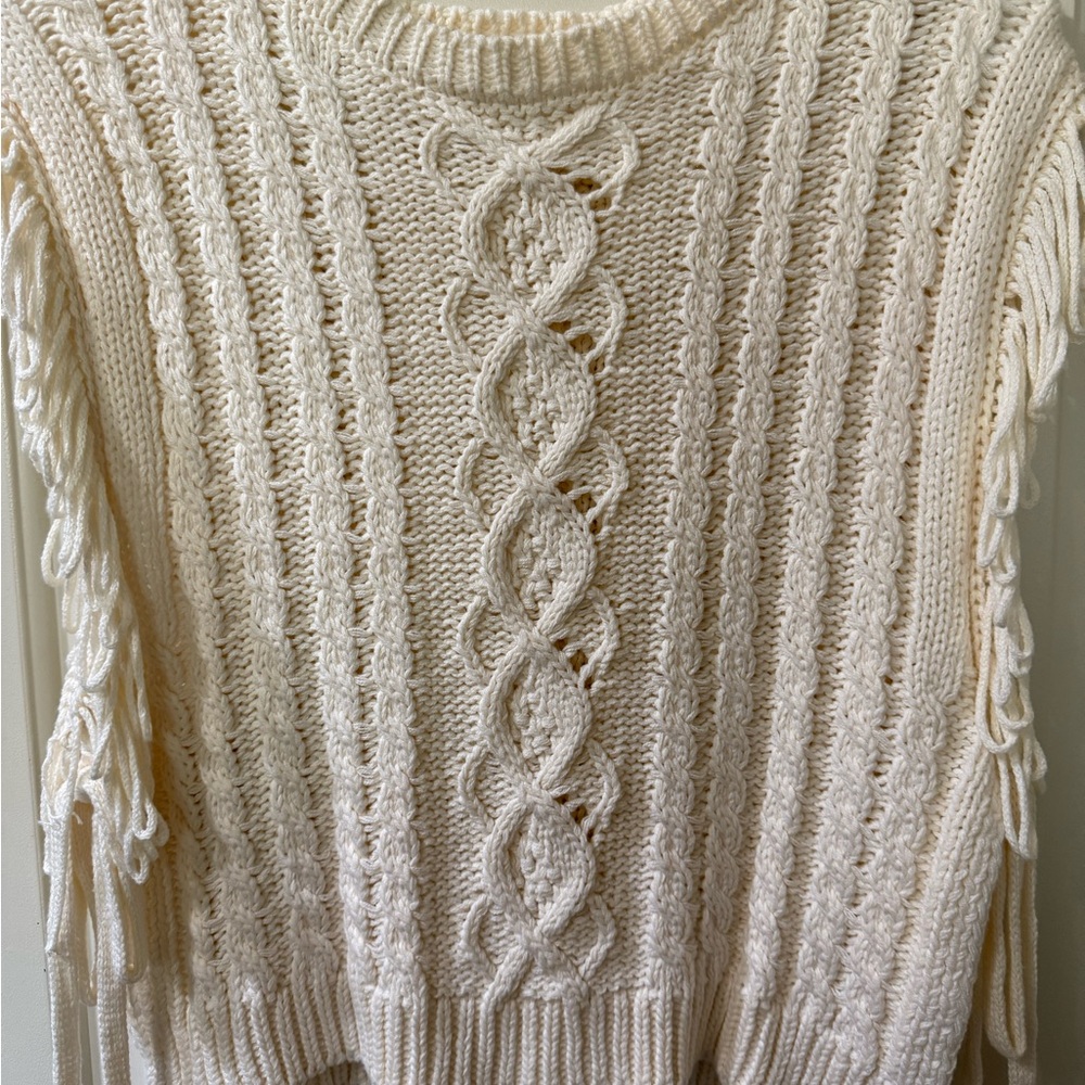 Storia Cream Cable Knit Sweater